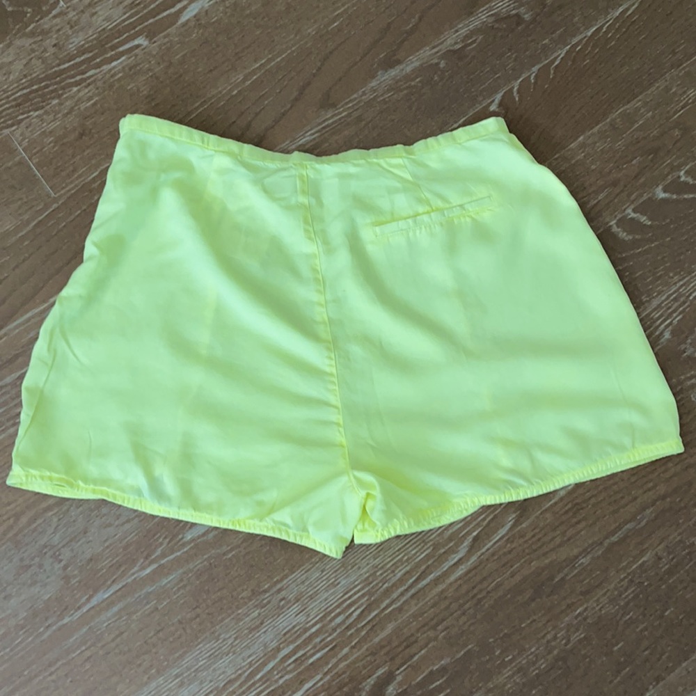 ASOS shorts - Picture 3 of 8